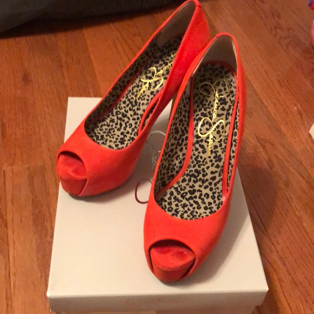 Women’s Jessica Simpson